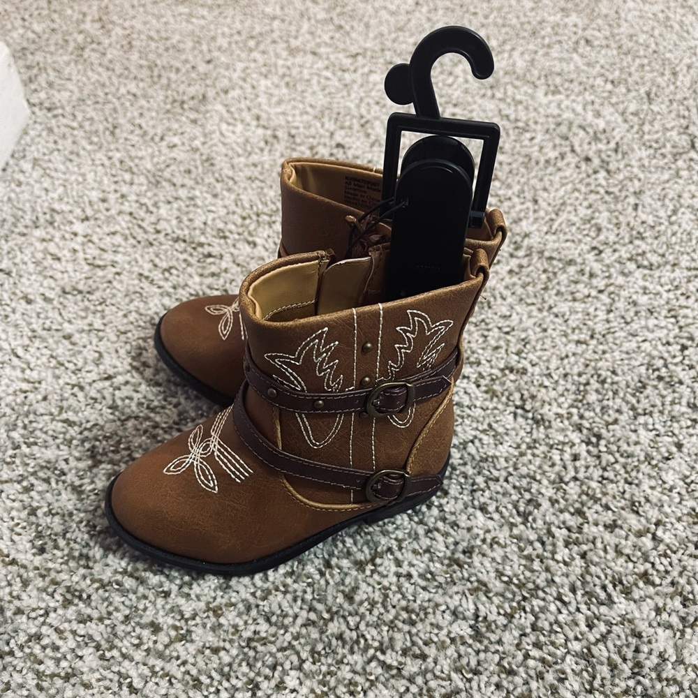 💕🆕Baby Cowgirl Boots